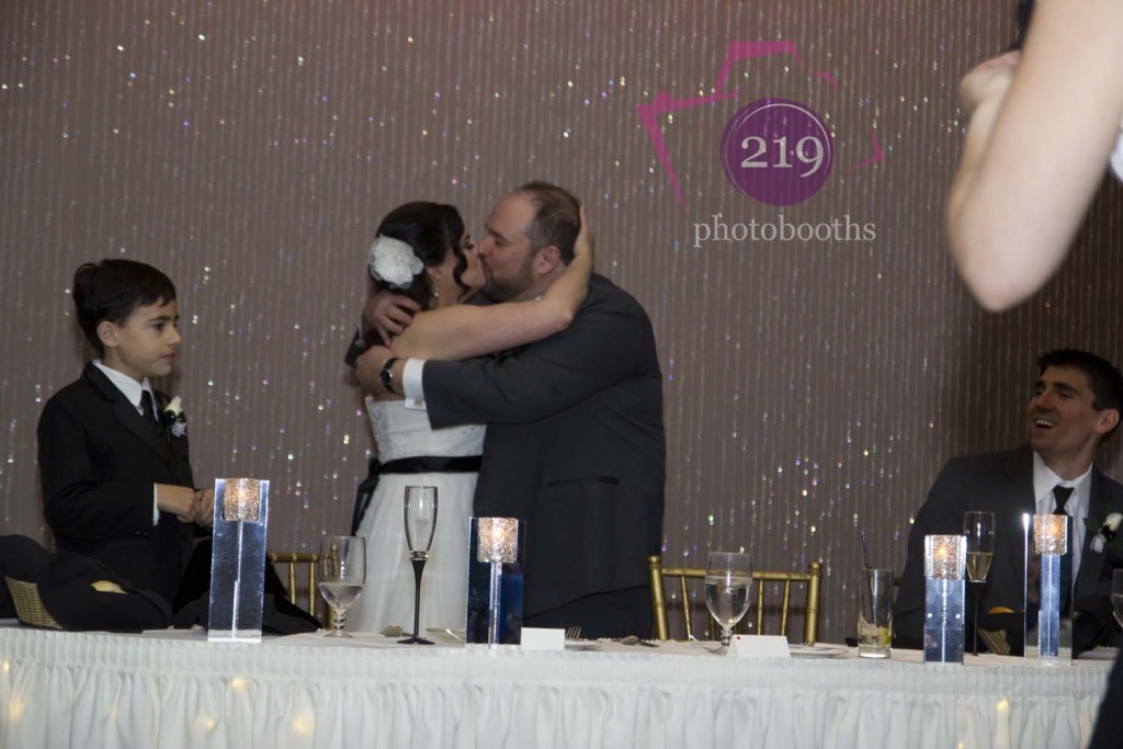 Aberdeen Manor Wedding Kiss